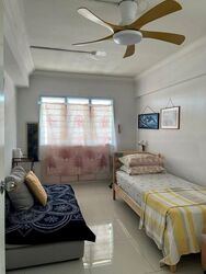 Blk 324 Tampines Street 32 (Tampines), HDB Executive #486424511